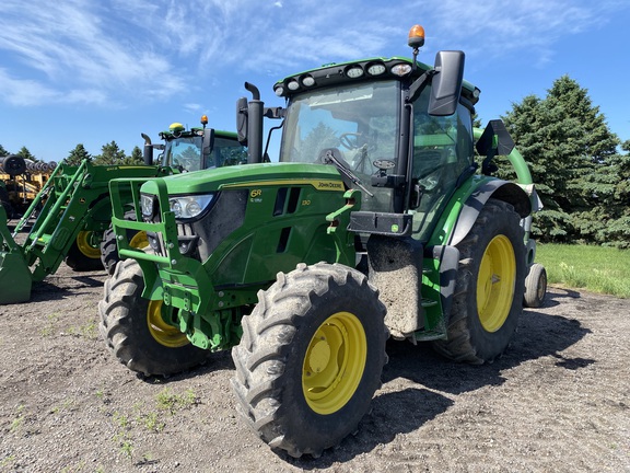  John Deere 6R 130
