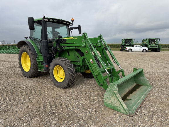  John Deere 6R 130