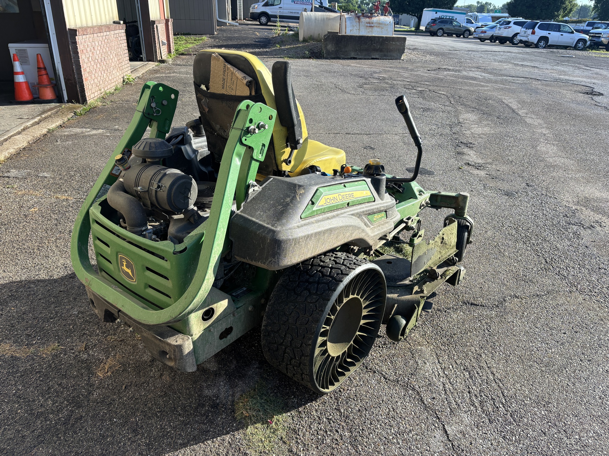 Used 2021 John Deere Z930R Zero Turn Mowers at Koenig Equipment in Franklin, IN - PhotoXL5