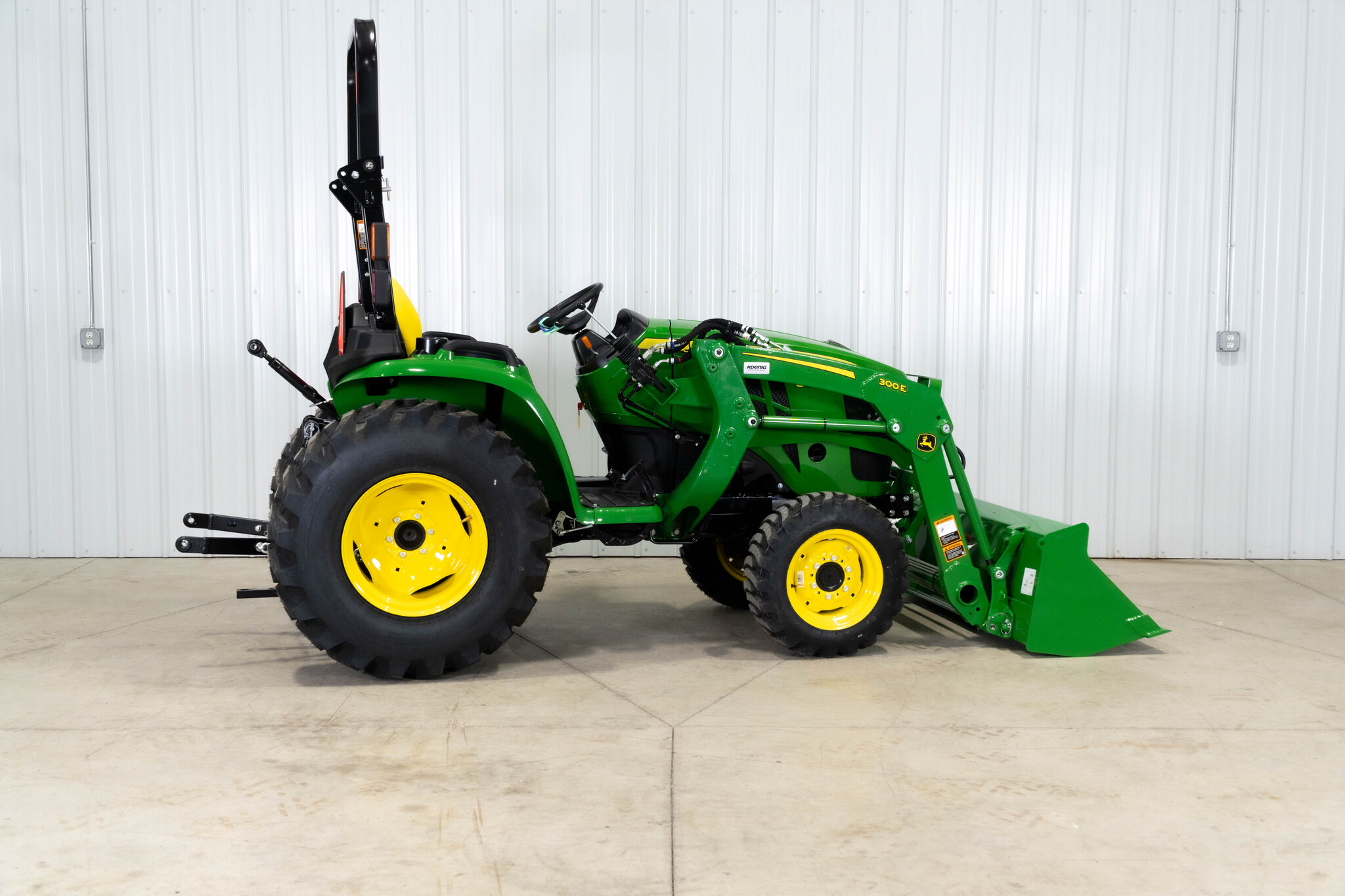 New In-Stock 2026 John Deere 3025E Compact Utility Tractors at Koenig Equipment in Urbana, OH - PhotoXL0
