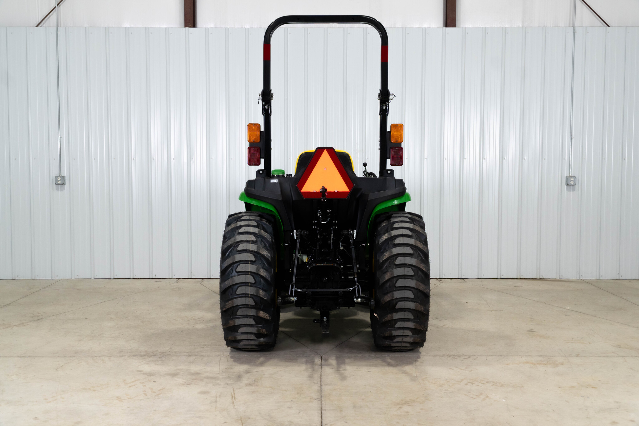 New In-Stock 2026 John Deere 3025E Compact Utility Tractors at Koenig Equipment in Urbana, OH - PhotoXL3
