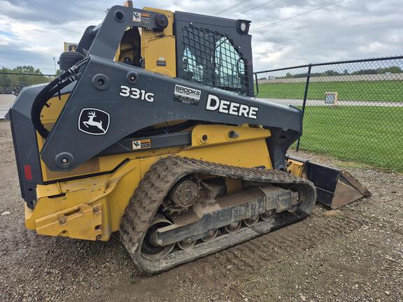 2019 John Deere 331G