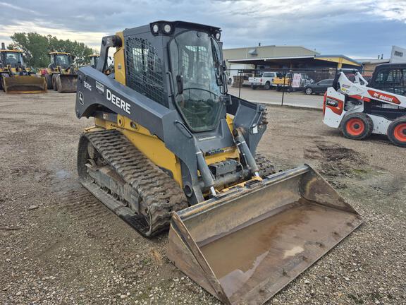 Photo of 2019 John Deere 331G