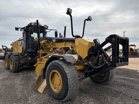 2020 Caterpillar 160AWD