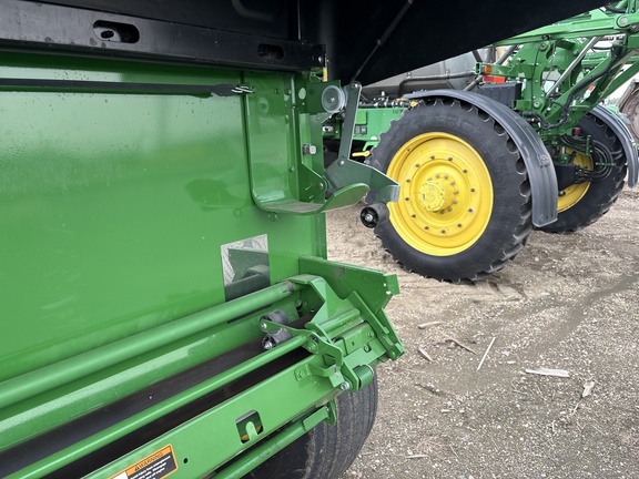 Used 2025 John Deere 561M Round Balers at Horizon Ag & Turf in Lloydminster, AB - Photo12