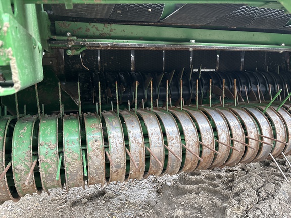 Used 2025 John Deere 561M Round Balers at Horizon Ag & Turf in Lloydminster, AB - Photo16