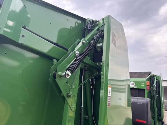 Used 2025 John Deere 561M Round Balers at Horizon Ag & Turf in Lloydminster, AB - Photo24