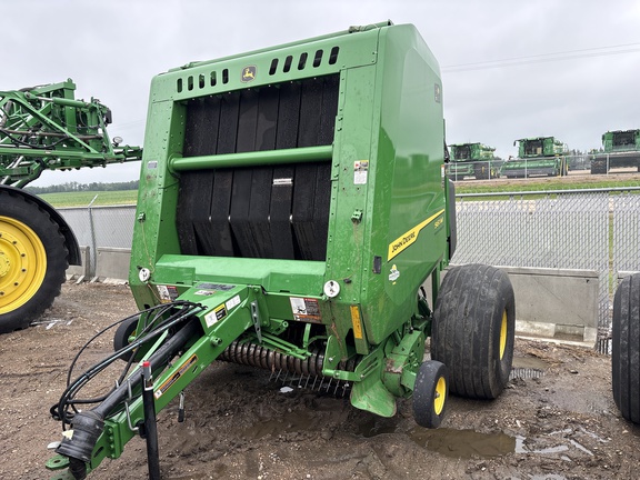 Used 2025 John Deere 561M Round Balers at Horizon Ag & Turf in Lloydminster, AB - Photo2