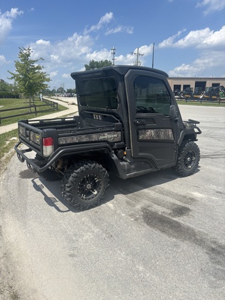 2024 John-Deere XUV 835R