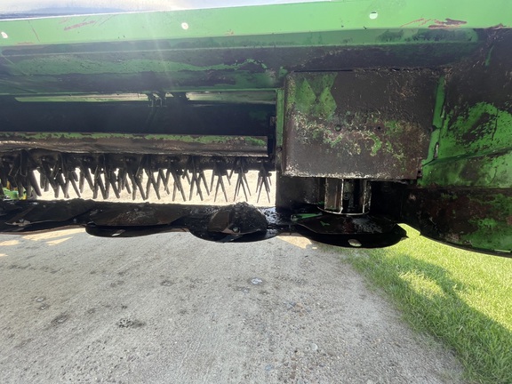 Used 2007 John Deere 946 Mower Conditioners at Horizon Ag & Turf in Warburg, AB - Photo7