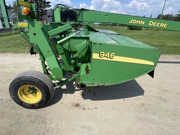 Used 2007 John Deere 946 Mower Conditioners at Horizon Ag & Turf in Warburg, AB - Photo3