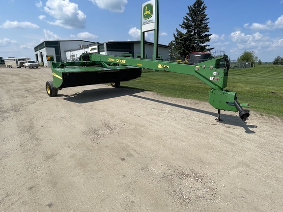 Used 2007 John Deere 946 Mower Conditioners at Horizon Ag & Turf in Warburg, AB - Photo2