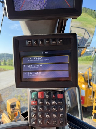 2021 John Deere 844L