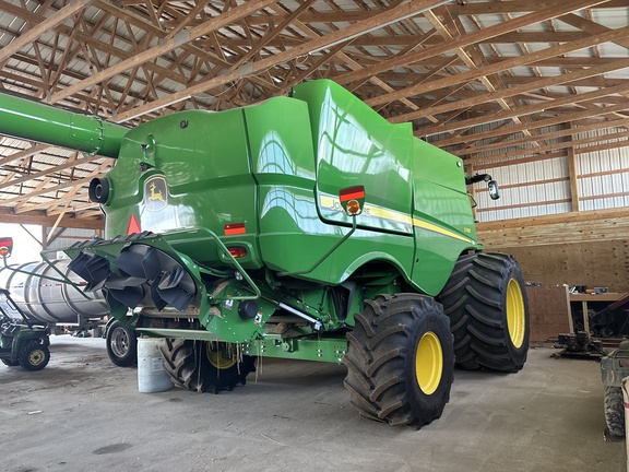 Used 2024 John Deere S760 Combines at Koenig Equipment in Urbana, OH - Photo2