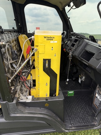 2019 John-Deere XUV835M HVAC Cab