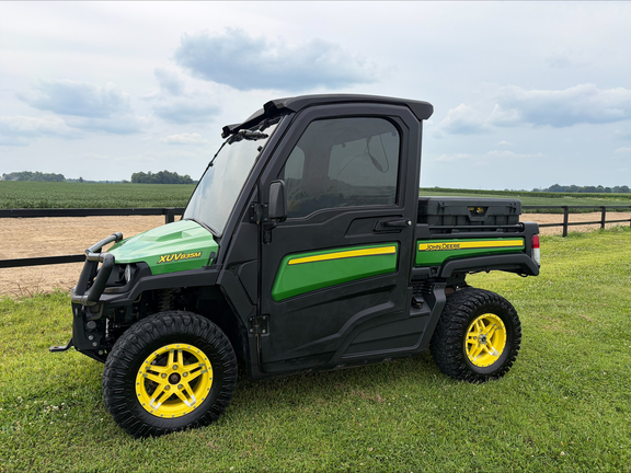 2019 John-Deere XUV835M HVAC Cab