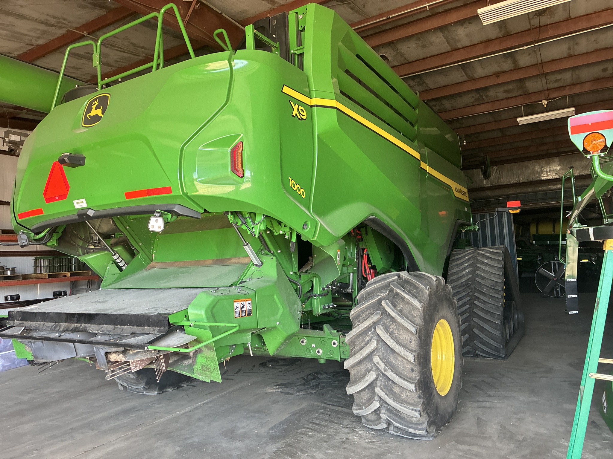 Used 2024 John Deere X9 1000 Combines at Koenig Equipment in Greensburg, IN - PhotoXL2
