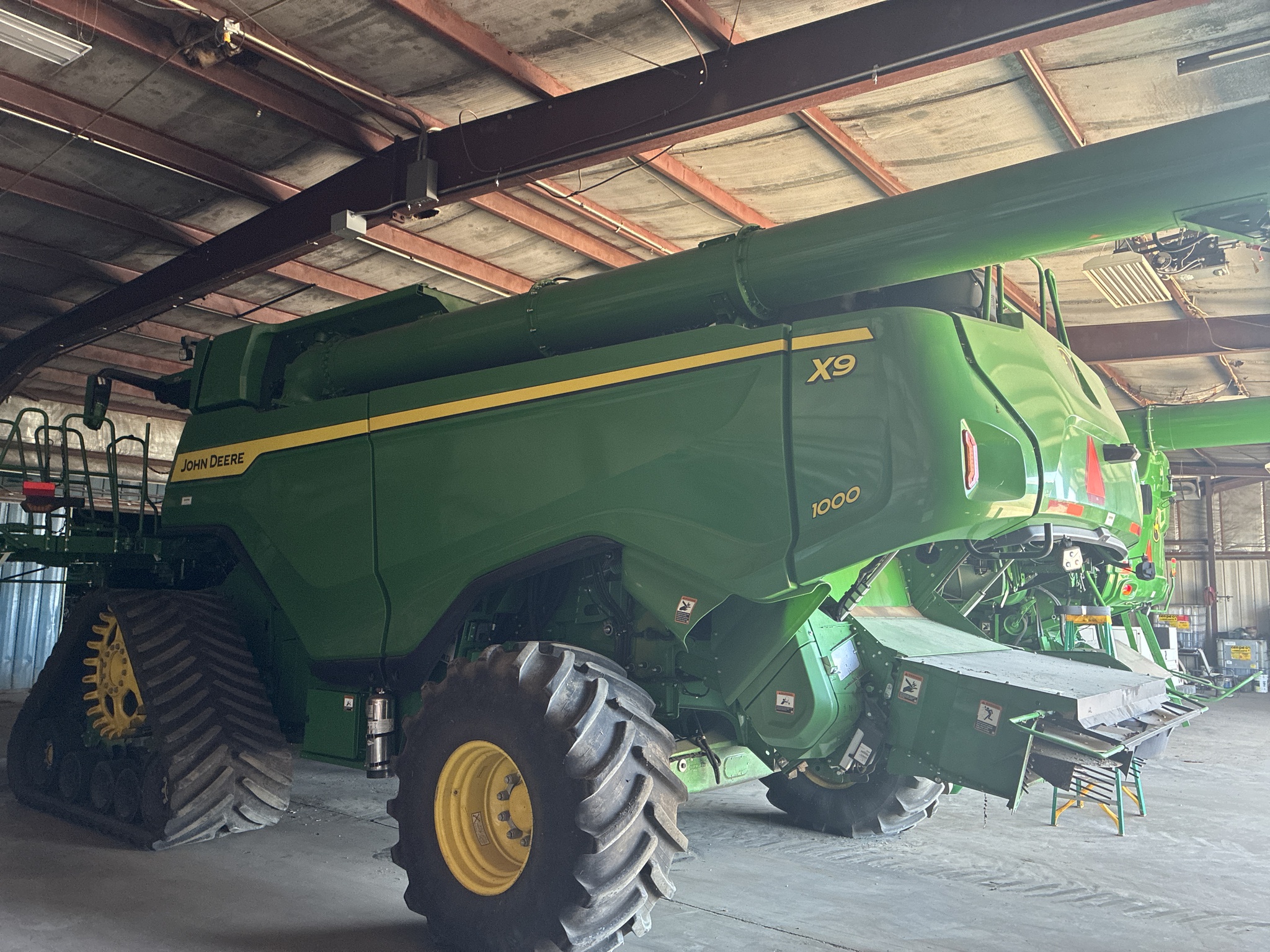 Used 2024 John Deere X9 1000 Combines at Koenig Equipment in Greensburg, IN - PhotoXL1