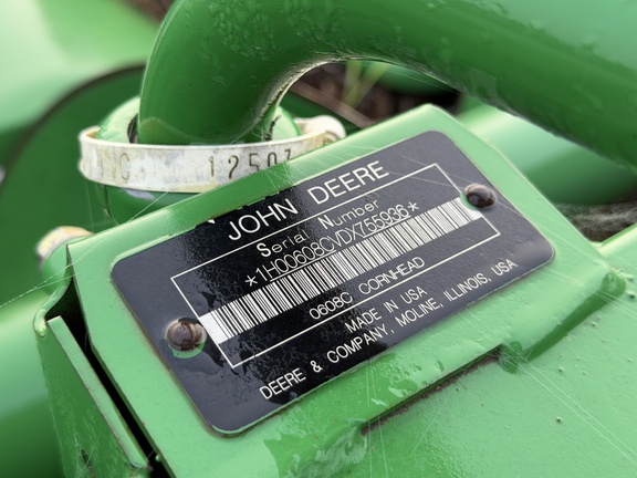Photo of 2013 John Deere 608C