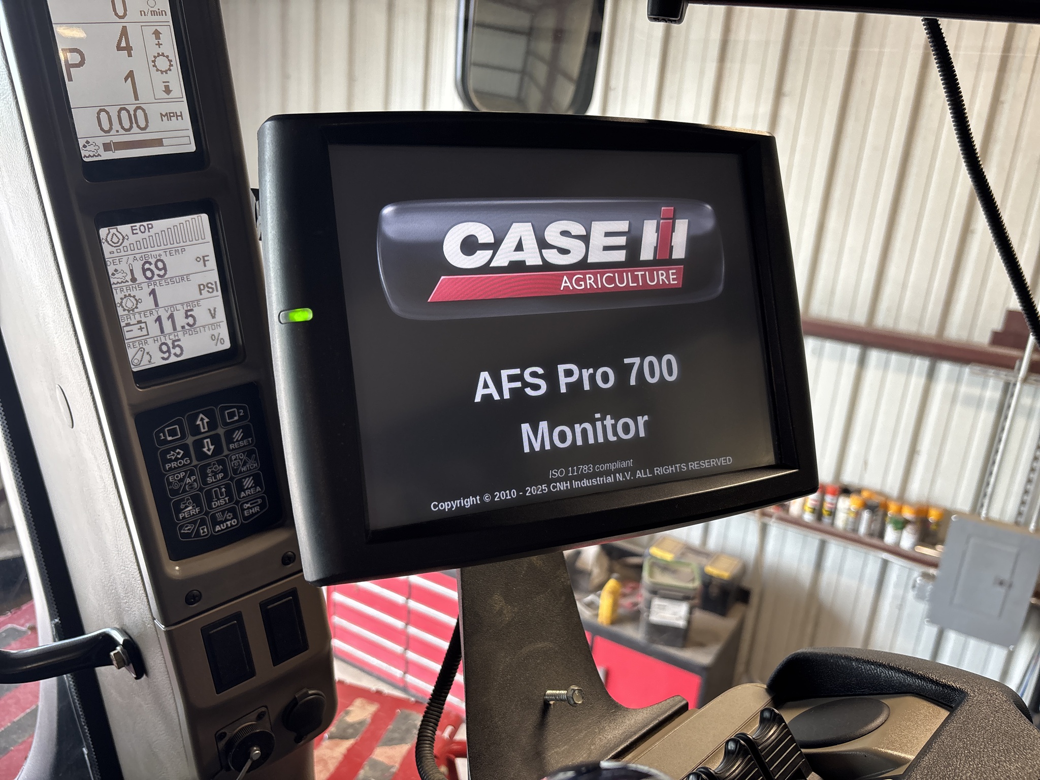 Used 2014 Case IH Quadtrac 420 Articulated 4WD Tractors at Koenig Equipment in Greenville, OH - PhotoXL13
