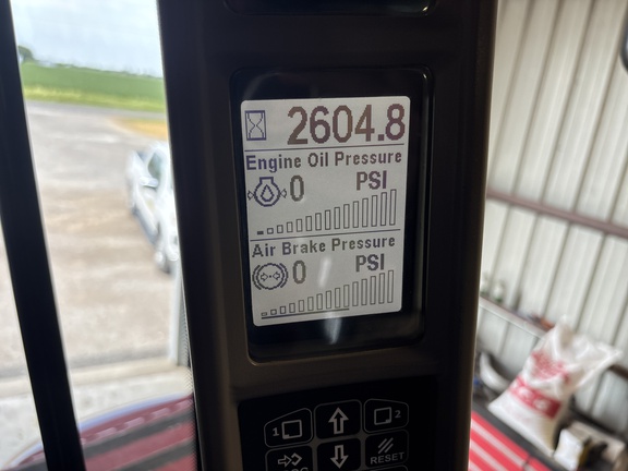 Used 2014 Case IH Quadtrac 420 Articulated 4WD Tractors at Koenig Equipment in Greenville, OH - Photo10