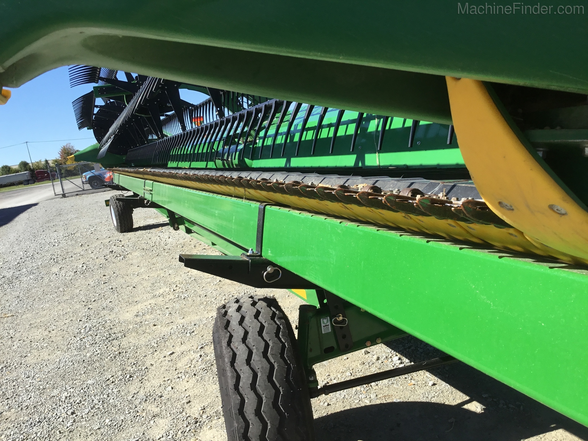 2016 John Deere 640FD Image 8