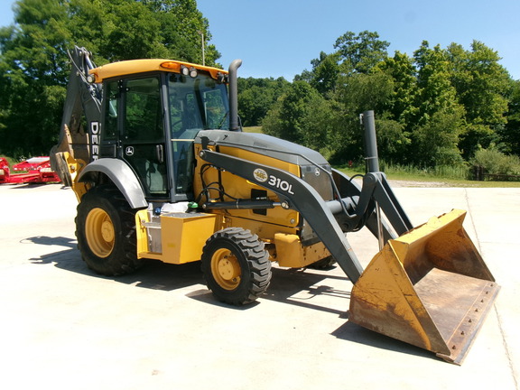 2019 John Deere 310L