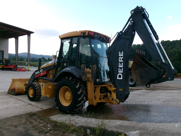 2019 John Deere 310L