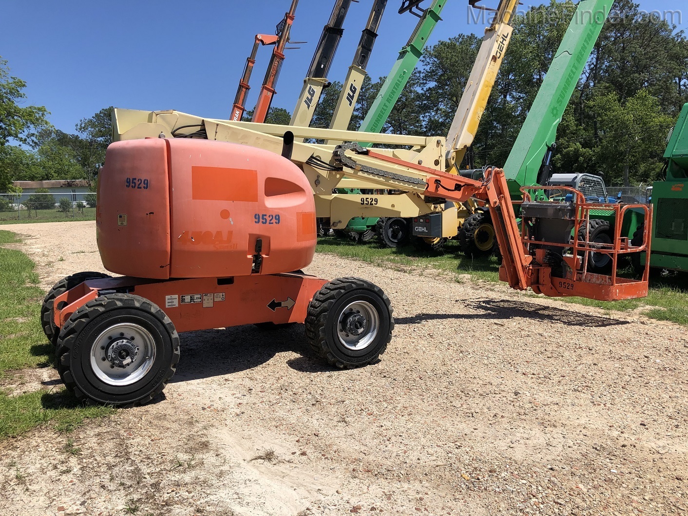 2012 JLG 450AJ Image 4