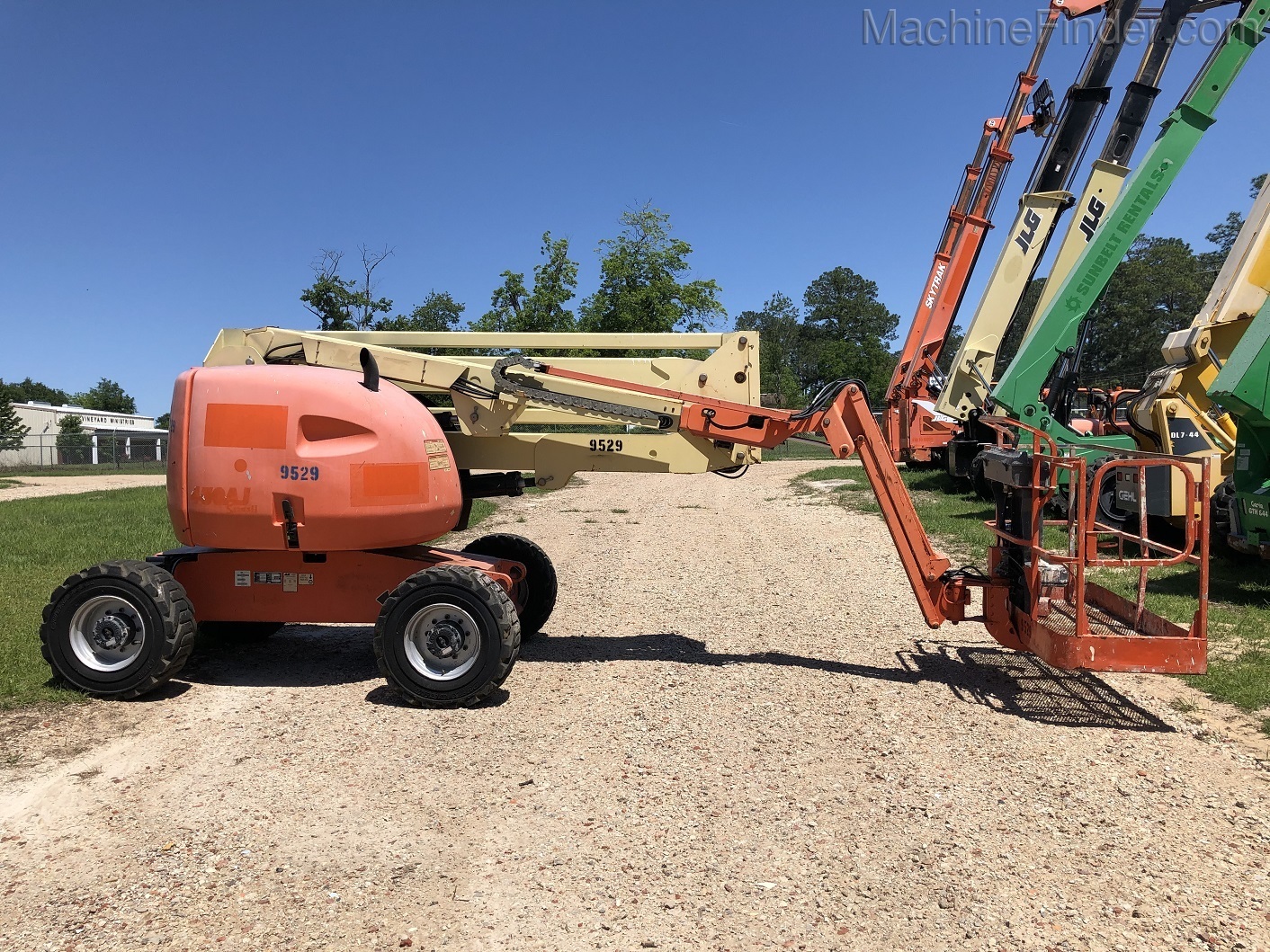 2012 JLG 450AJ Image 5