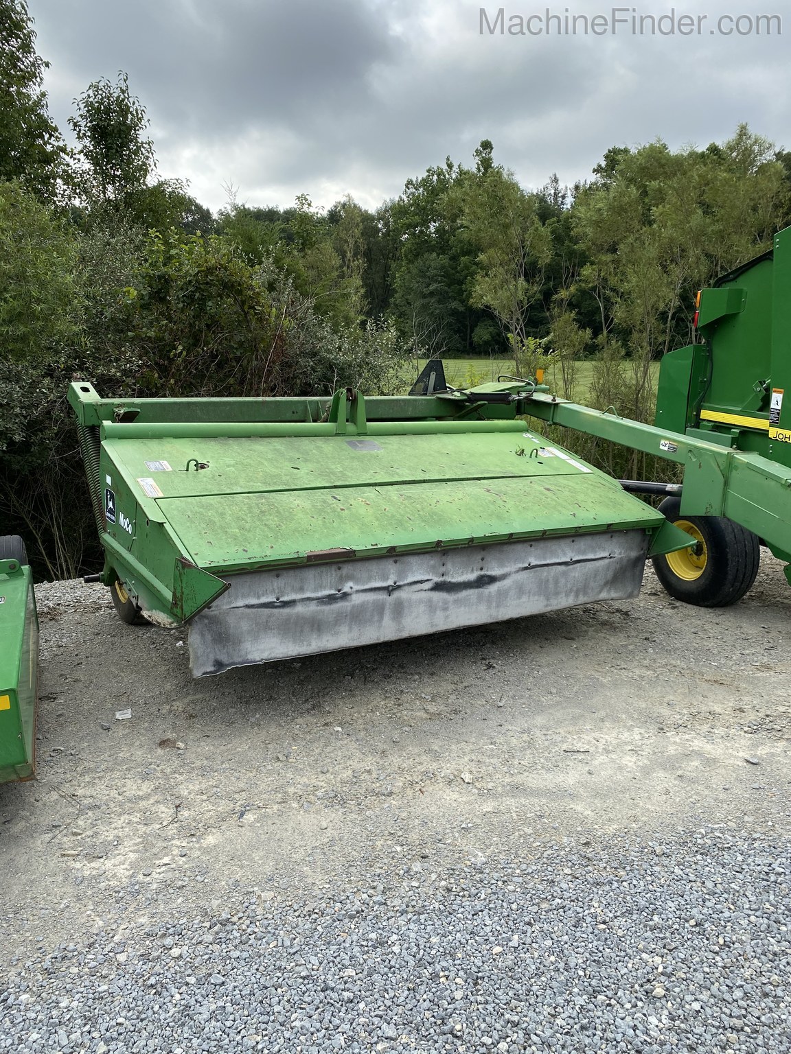 1996 John Deere 920 Image 1