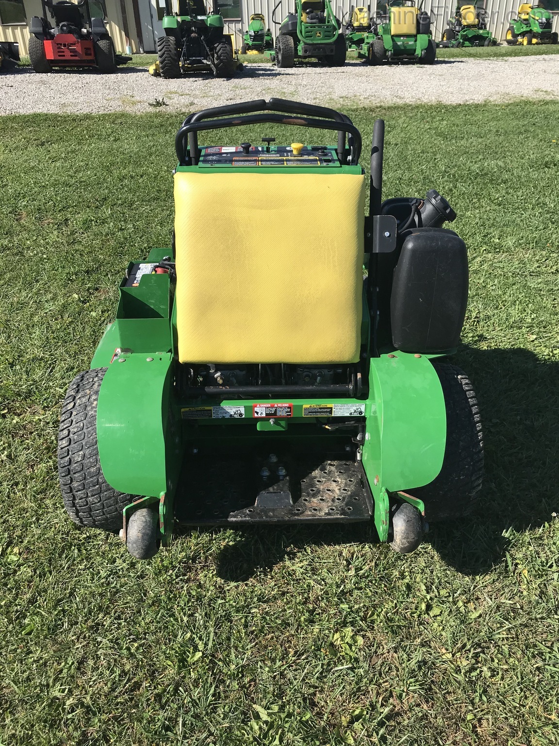 2015 John Deere 652R Image 5