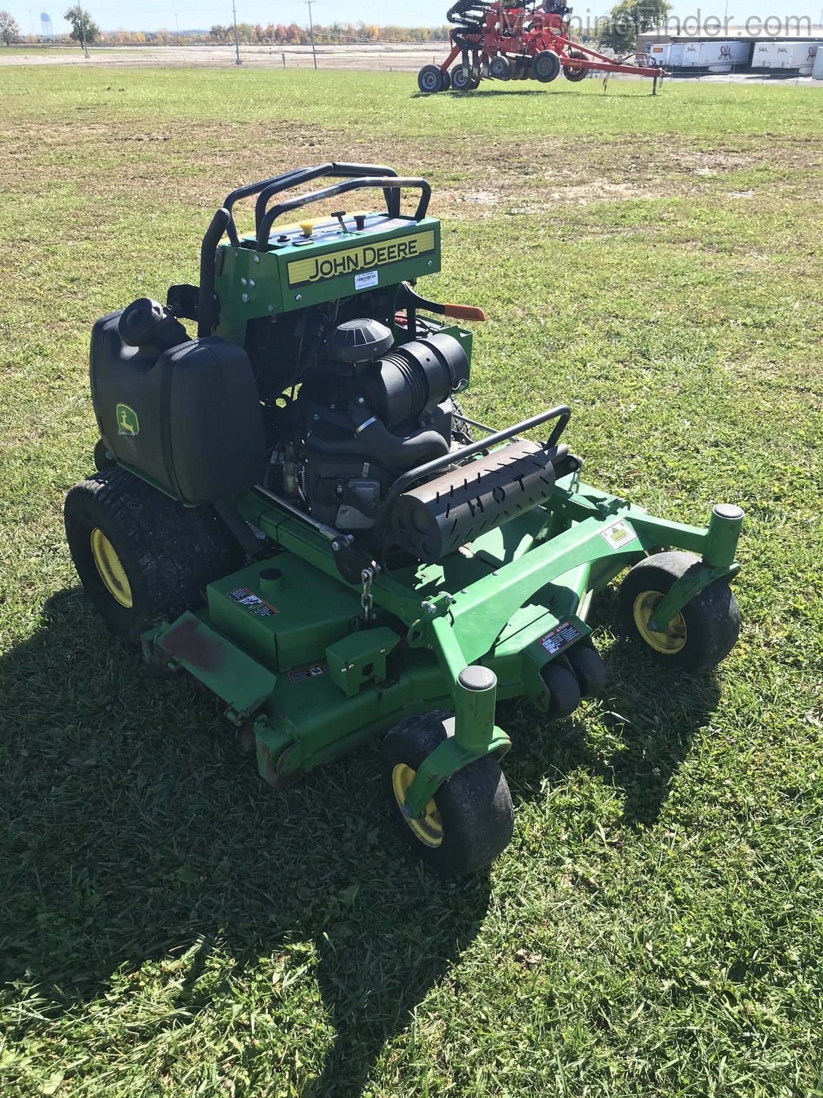 2015 John Deere 652R Image 1
