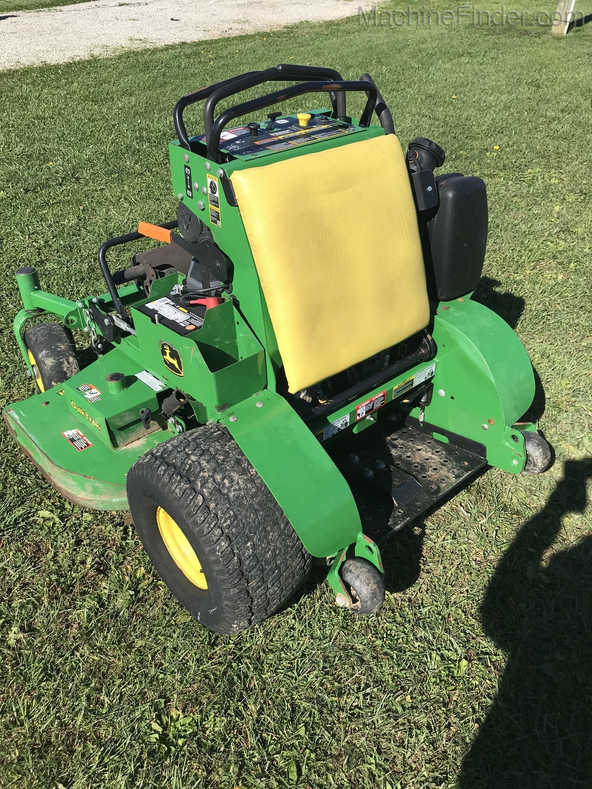 2015 John Deere 652R Image 6