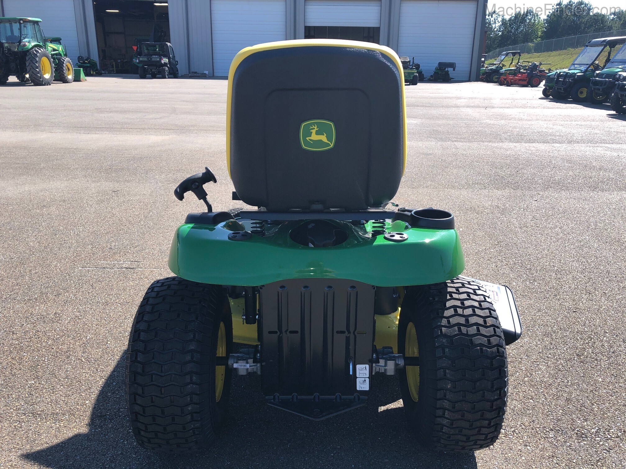 2020 John Deere E120 Image 2
