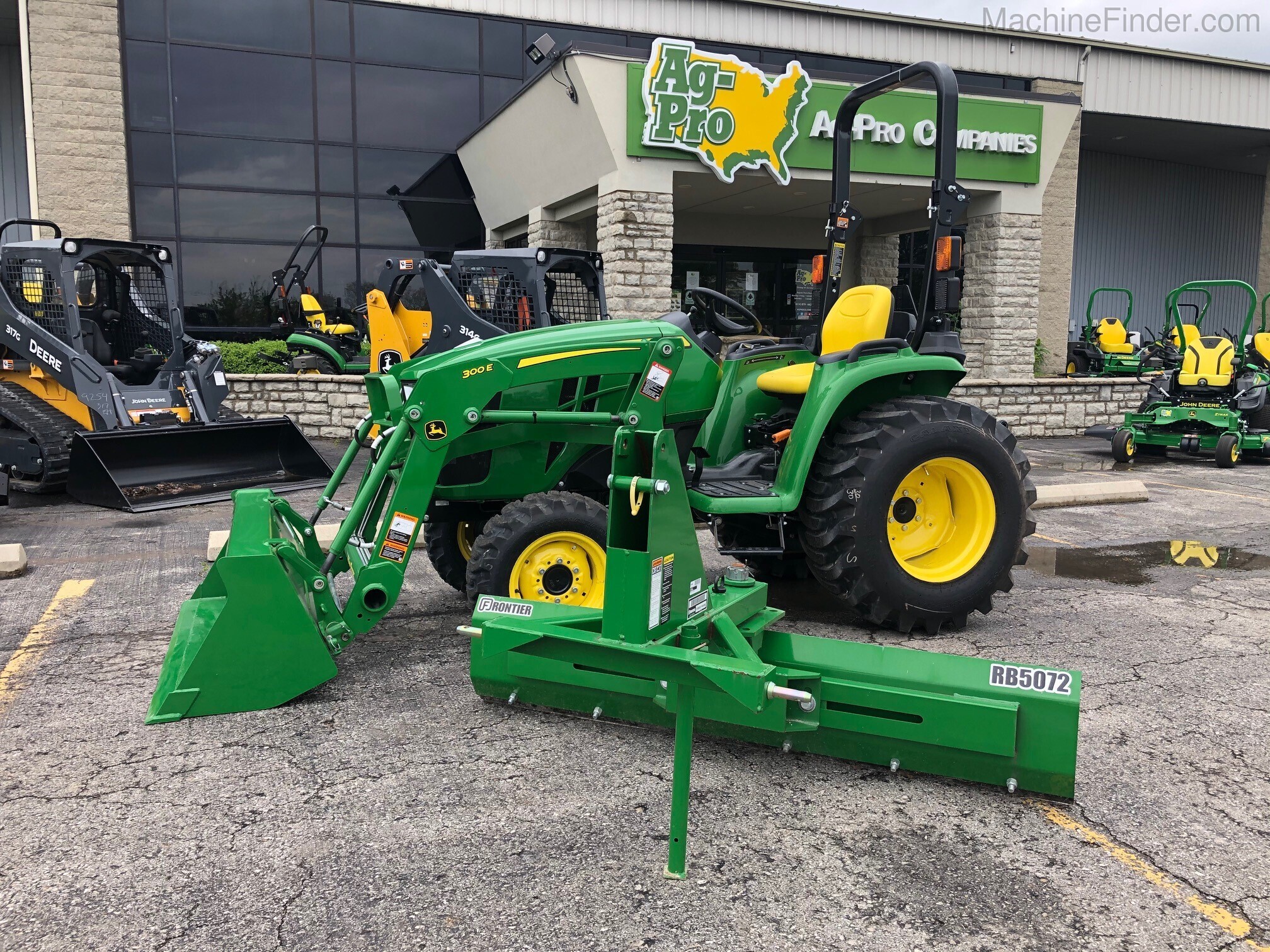 2020 John Deere 3025E Image 3