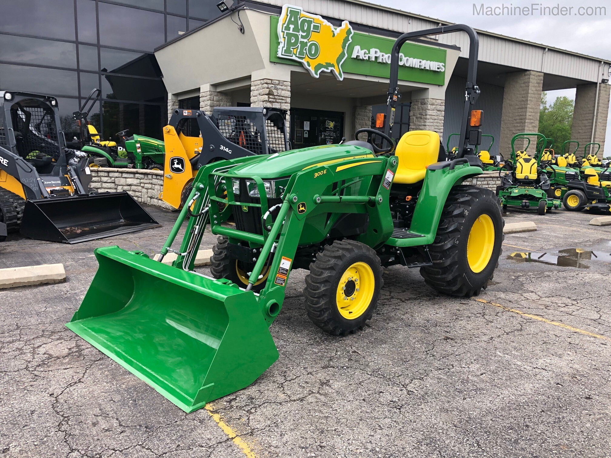 2020 John Deere 3025E Image 1