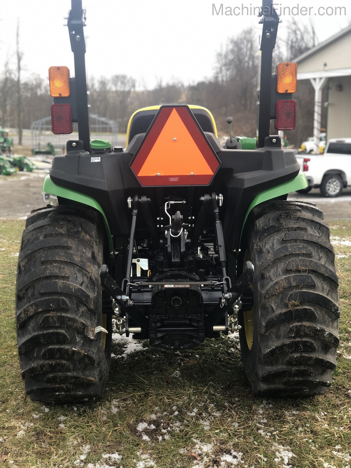 2020 John Deere 3025E Image 7