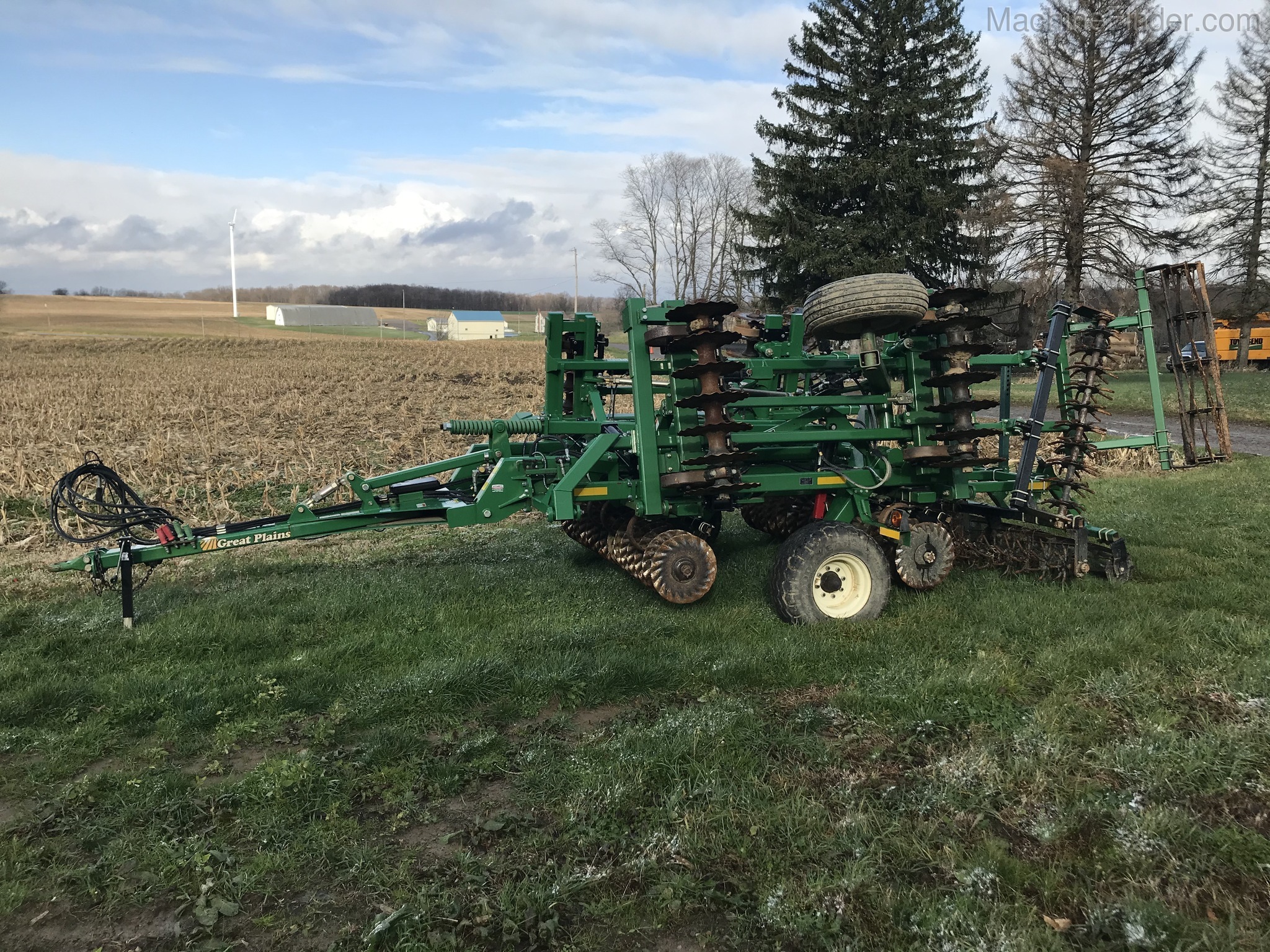 Great Plains 1800TM Image 6