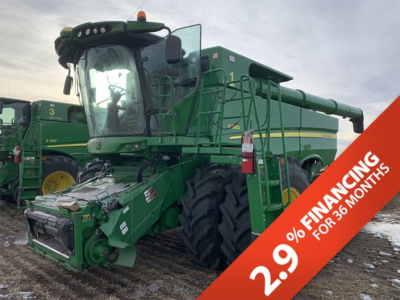 Photo of a 2016 John Deere S680
