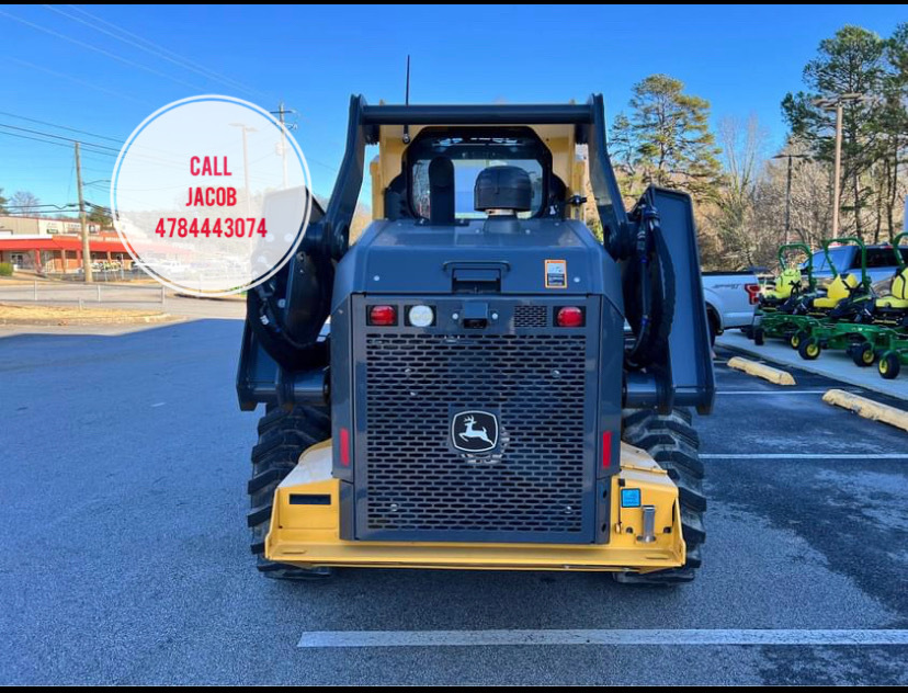 2023 John Deere 330G Image 4