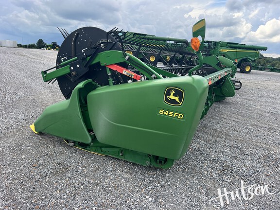 Photo of 2018 John Deere 645FD