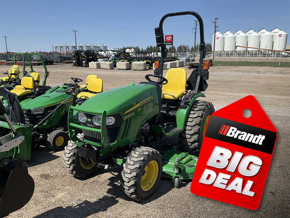 2015 John Deere 2032R