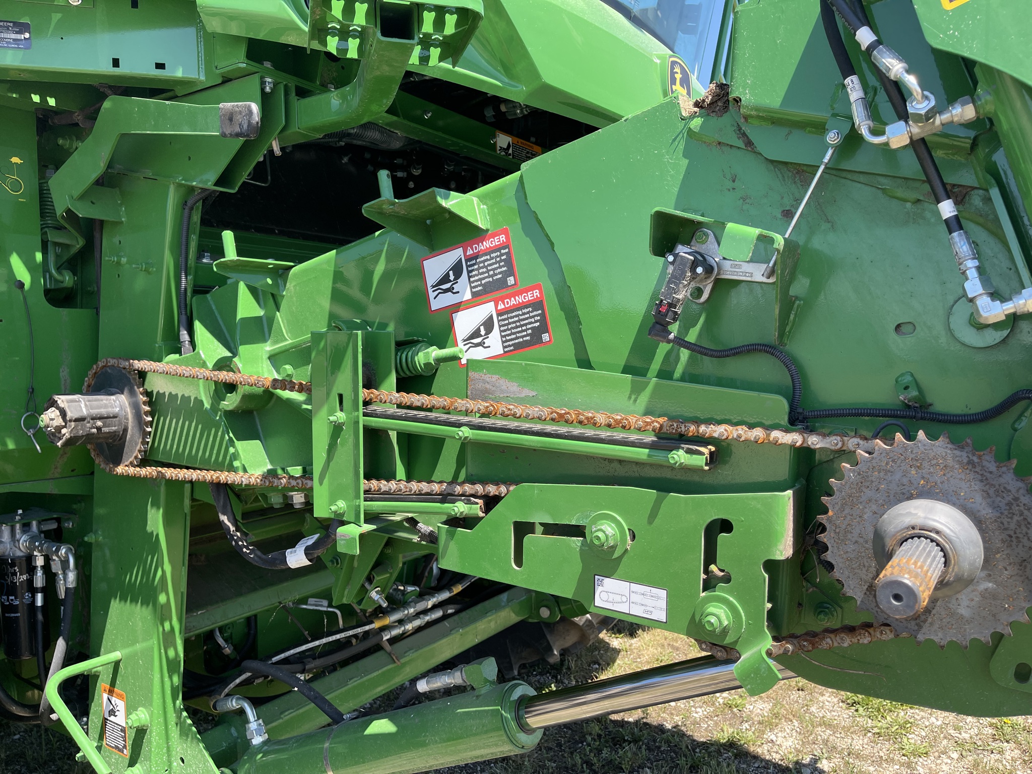  2023 John Deere S780 at Heritage Tractor in Monmouth, IL