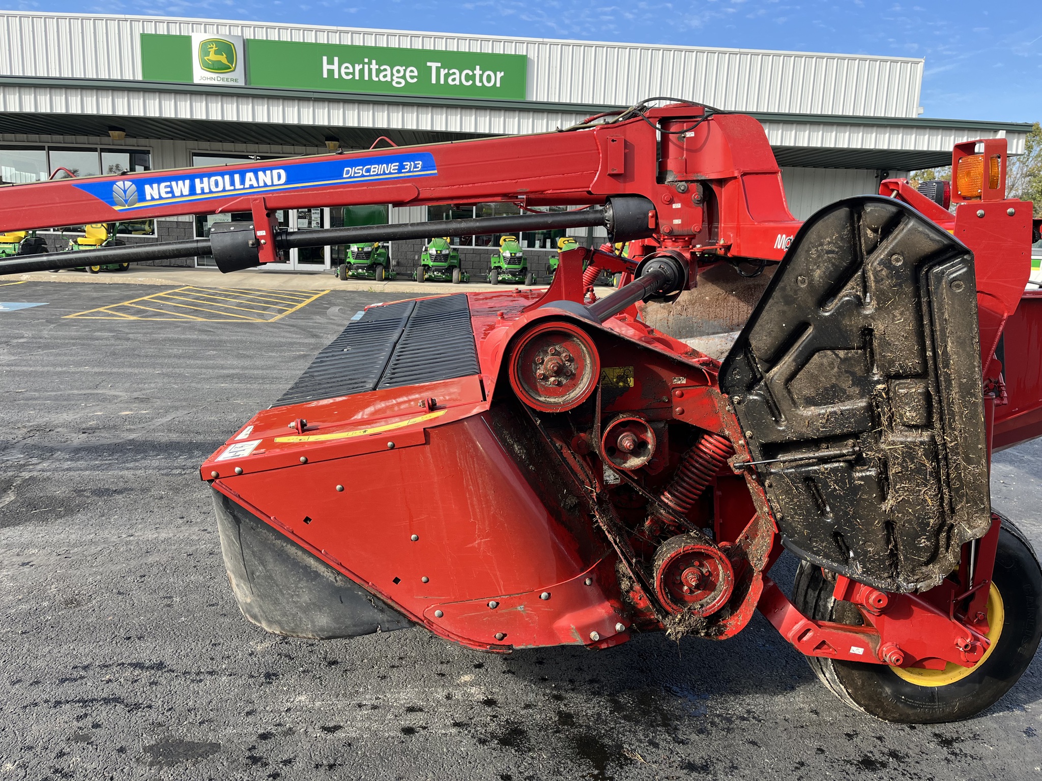  2015 New Holland 313 at Heritage Tractor in Anderson, MO