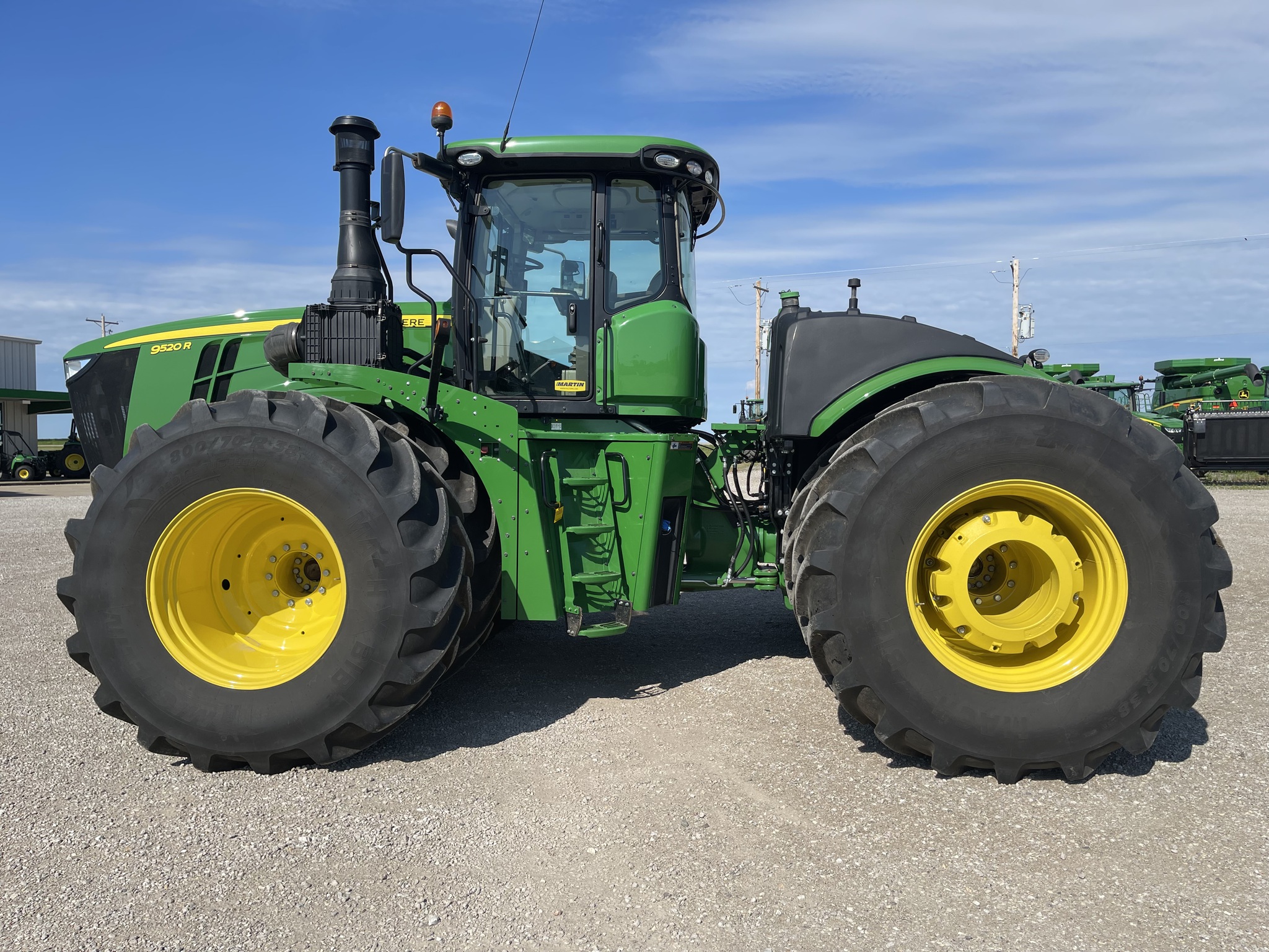  2021 John Deere 9520R at Heritage Tractor in Brimfield, IL