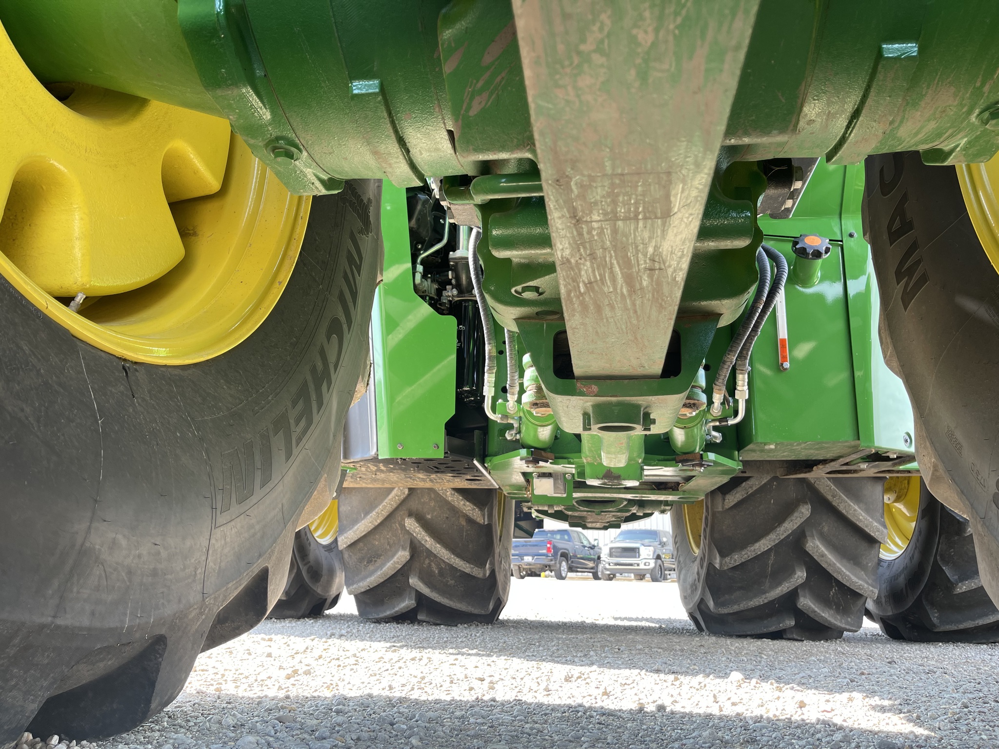  2021 John Deere 9520R at Heritage Tractor in Brimfield, IL