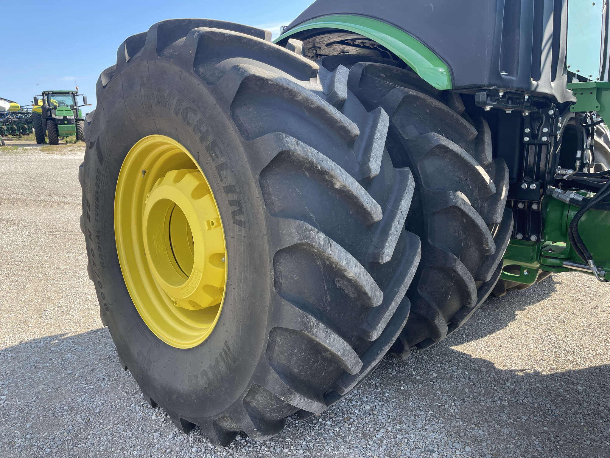  2021 John Deere 9520R at Heritage Tractor in Brimfield, IL