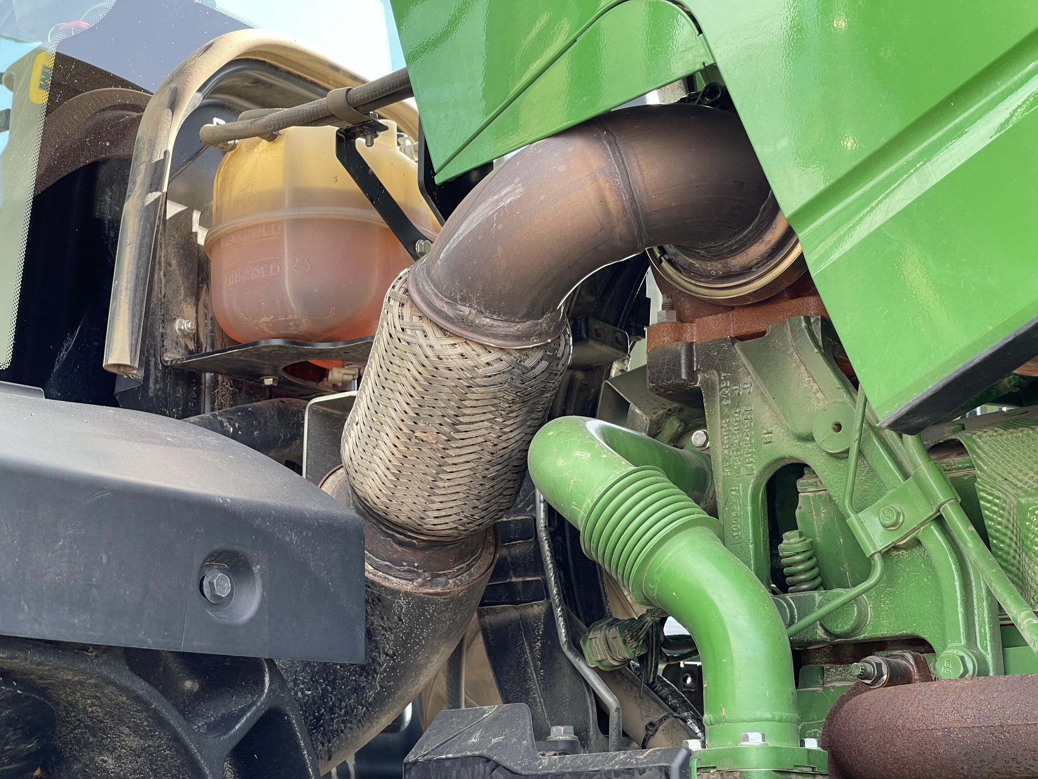  2021 John Deere 9520R at Heritage Tractor in Brimfield, IL