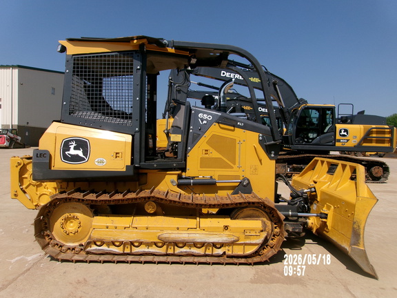 Photo of a 2024 John Deere 650 P